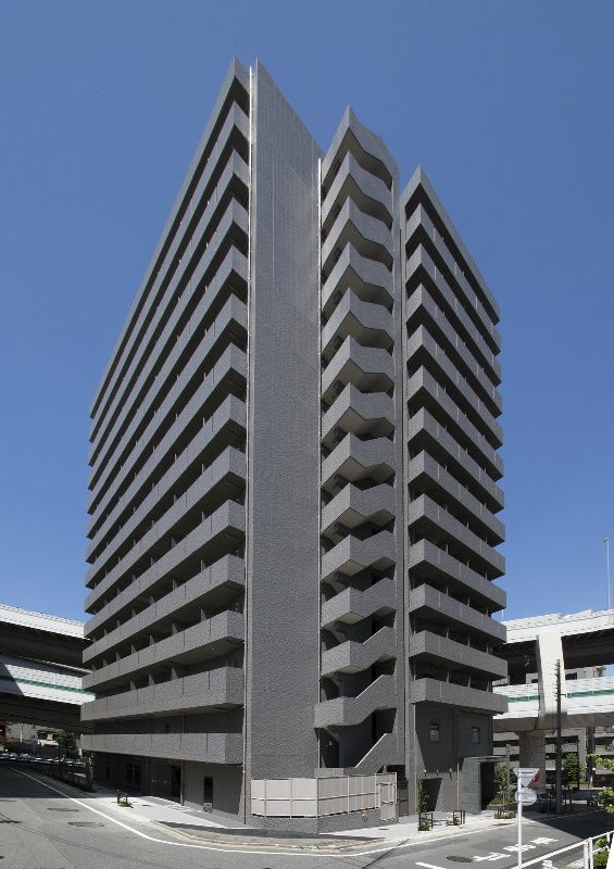 ルーブル板橋区役所前の外観画像