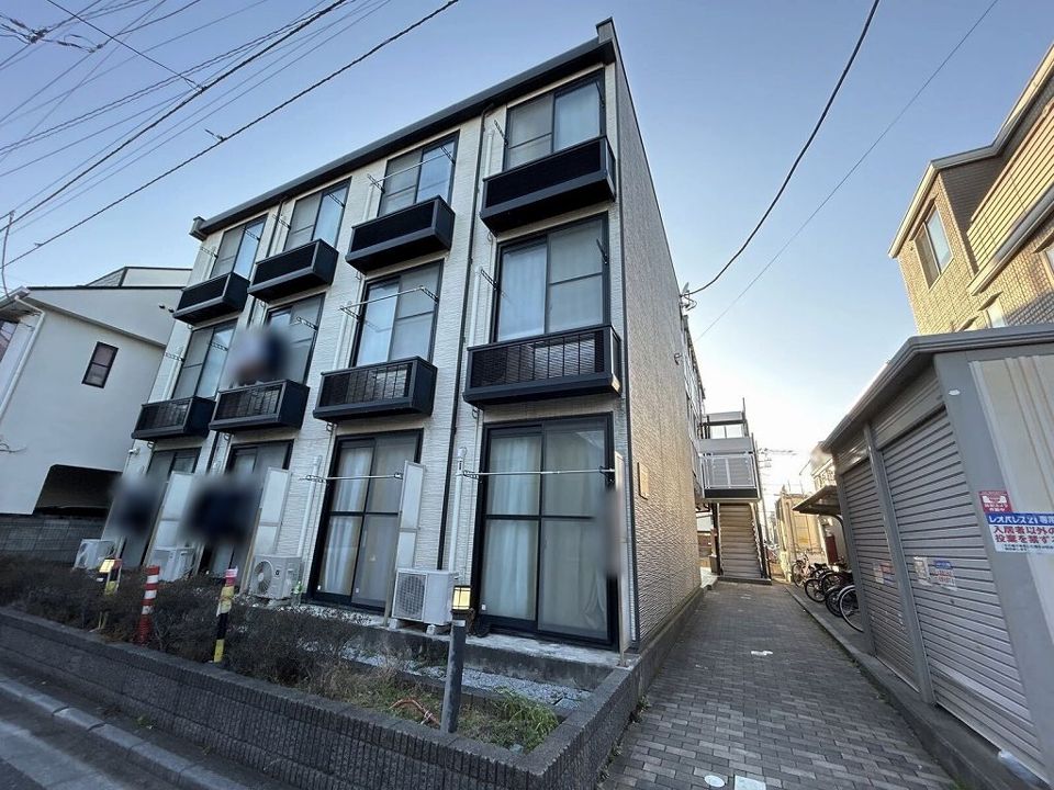 レオパレスサントリーニの外観画像