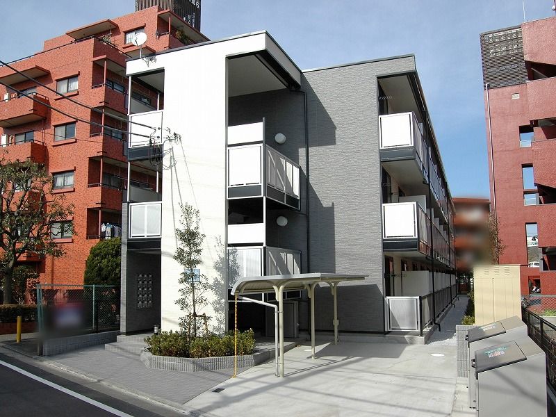 レオパレスシャルマンの外観画像