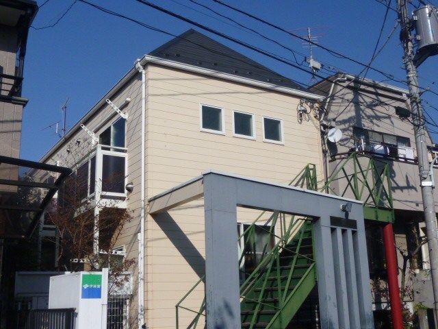 アランフェスの外観画像