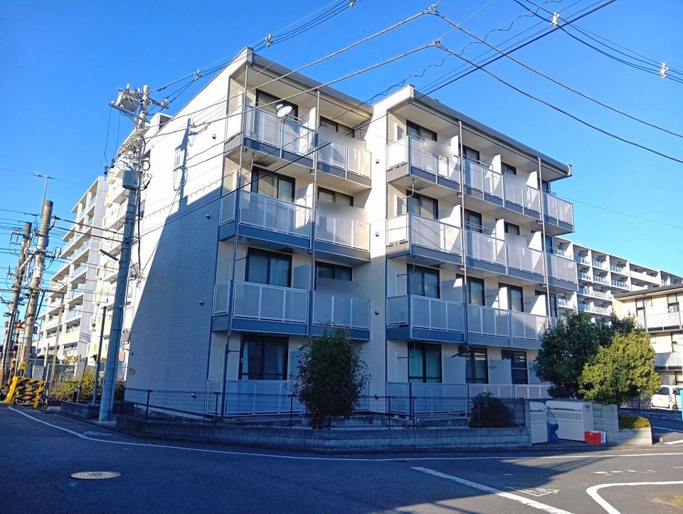 レオパレスタスコの外観画像