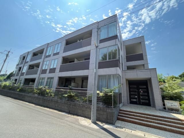 Serena Gardenの外観画像