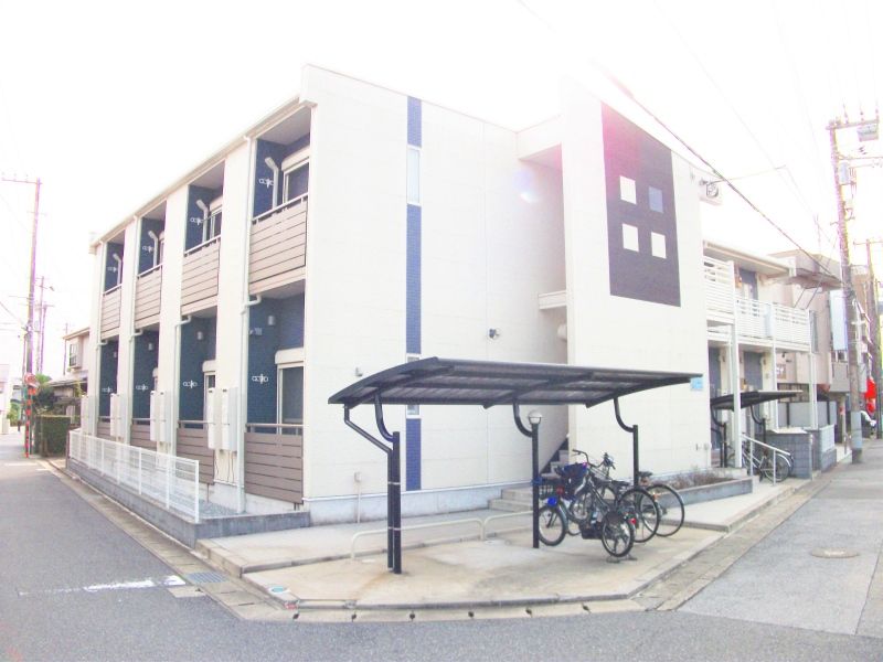 レオネクストネオエスト花園の外観画像