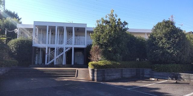 レオパレスアヴニールBの外観画像