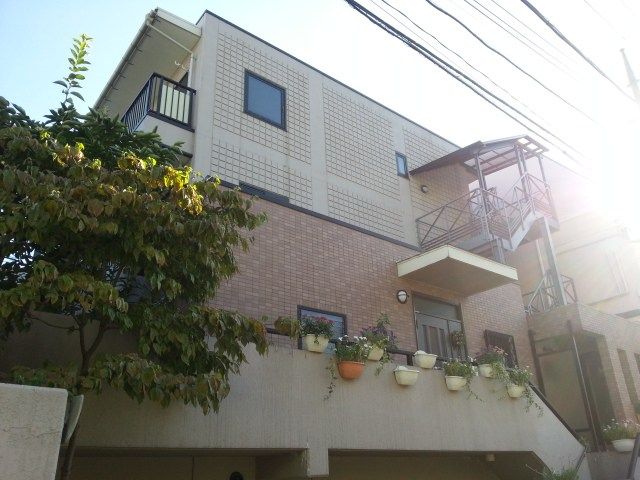 カーサジュネス自由ヶ丘の外観画像