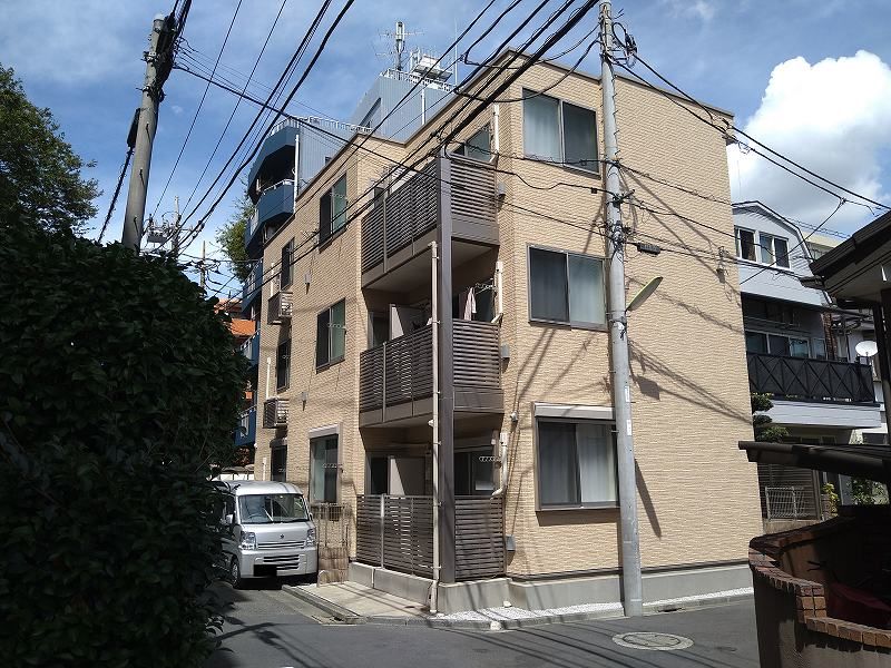 クレイノシンコーポ南烏山の外観画像