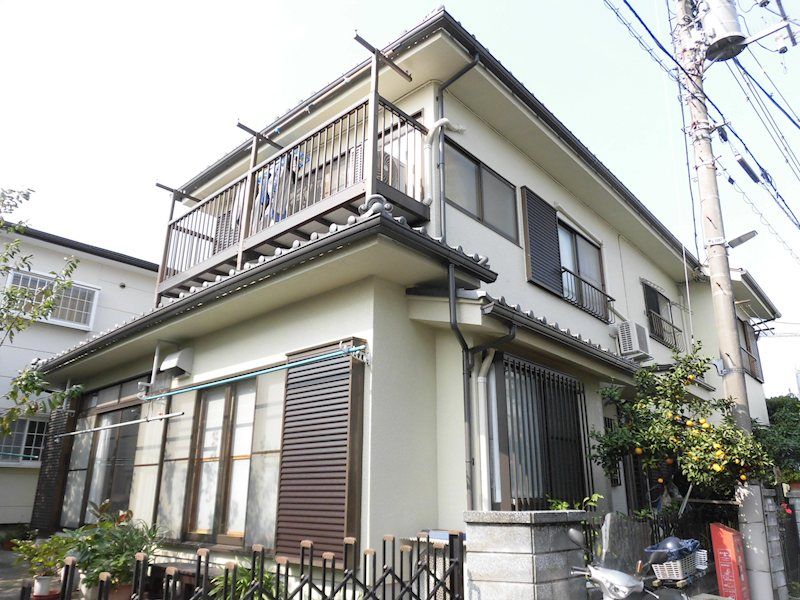 メグ・生田目の外観画像