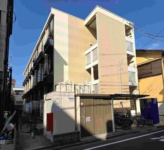 レオパレスシルフィーの外観画像