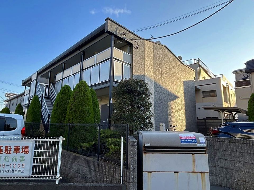 レオパレスやすらぎの外観画像