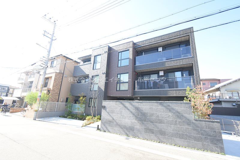 グランメゾン諏訪の外観画像
