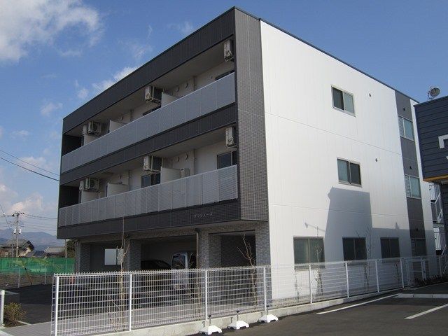 グラシューズの外観画像
