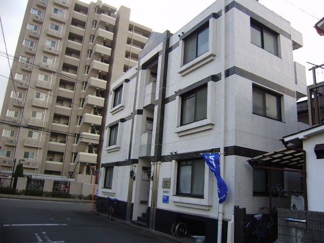 ジュネパレス平塚第02の外観画像
