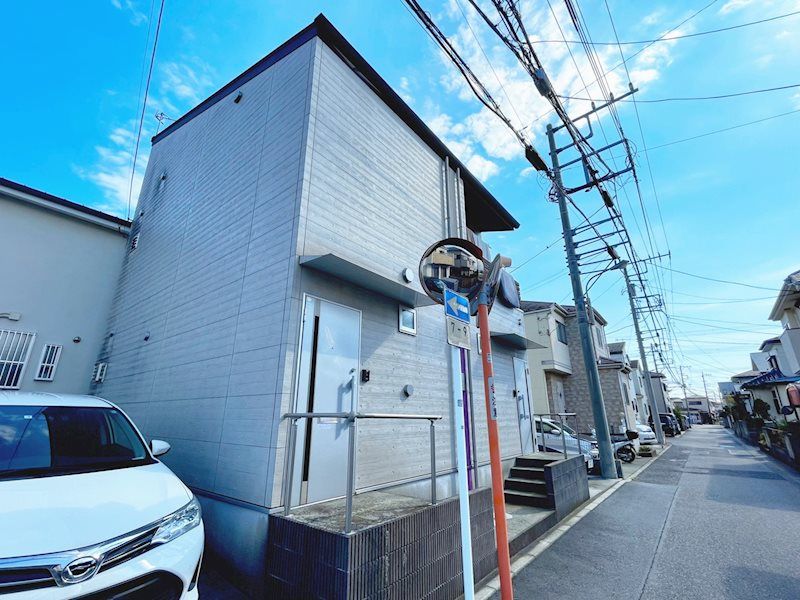 アスティオンの外観画像