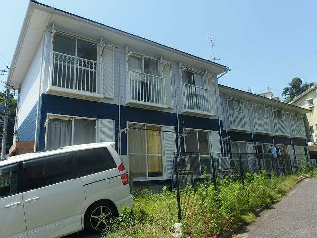 山仁ハイツの外観画像