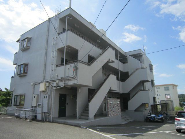 グリーンピア秦野の外観画像