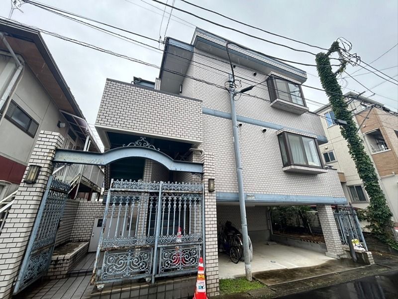 ワコーレエレガンス本郷台の外観画像