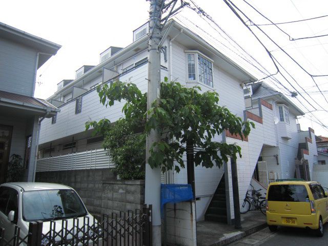 ロイヤル鴨宮の外観画像