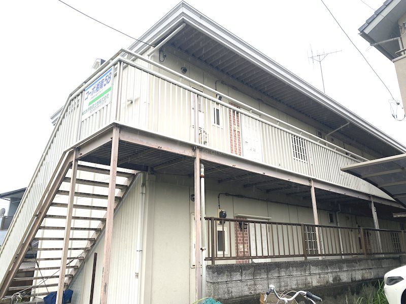 コーポ湘南58の外観画像