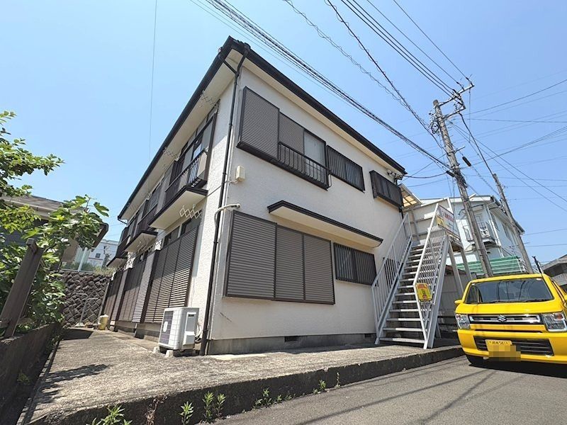 鈴張ハイツの外観画像