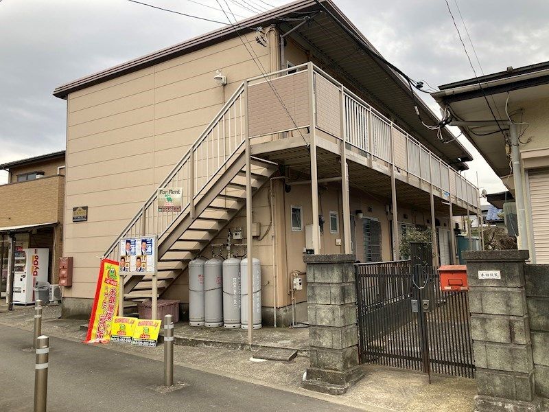 石丸ハイツの外観画像