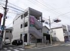 カルフールの外観画像