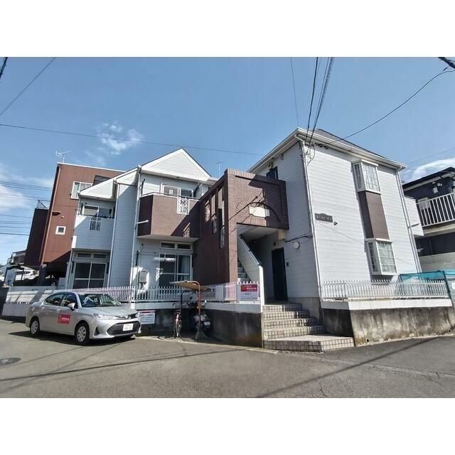 ラークハイツの外観画像