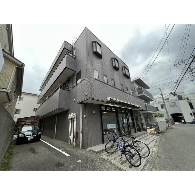 椿ビルの外観画像