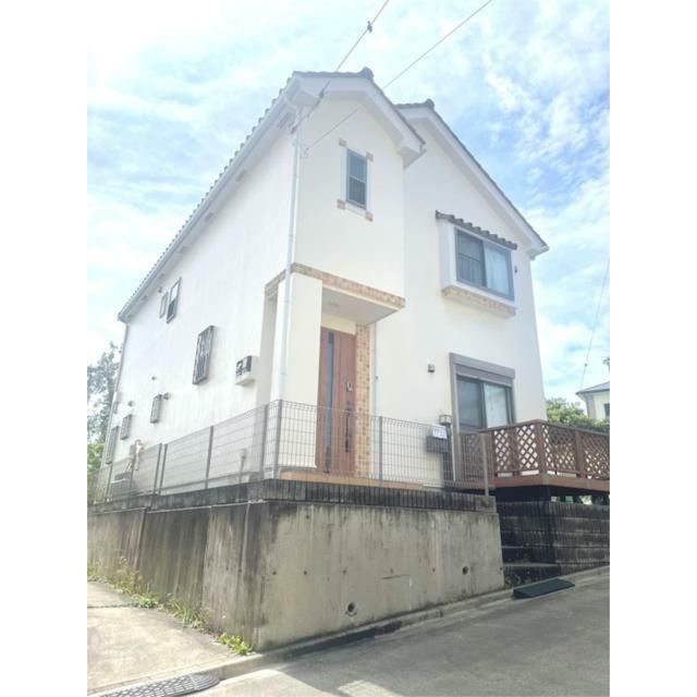 二宮中里貸家の外観画像