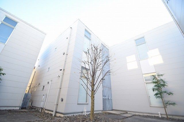 apartments F1(アパートメンツ エフワン)の外観画像
