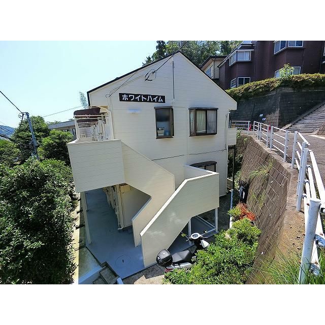 ホワイトハイムの外観画像