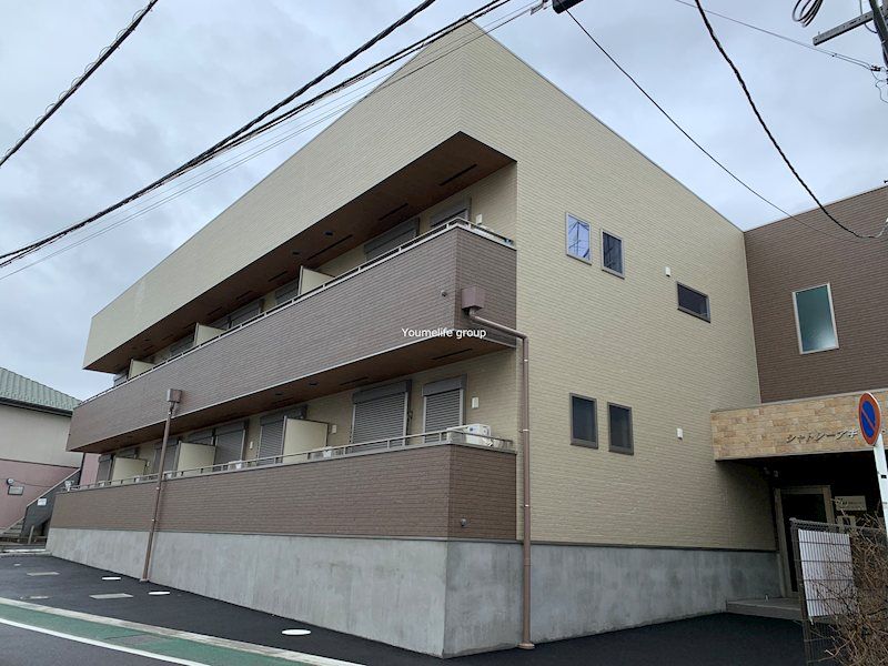 シャトレーアキIIIの外観画像