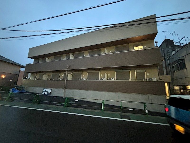 シャトレーアキIIIの外観画像