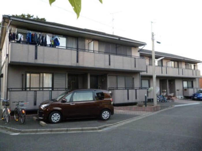 ハイカムール湘南の外観画像
