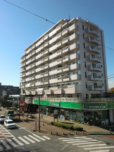 サンプラザ湘南の外観画像