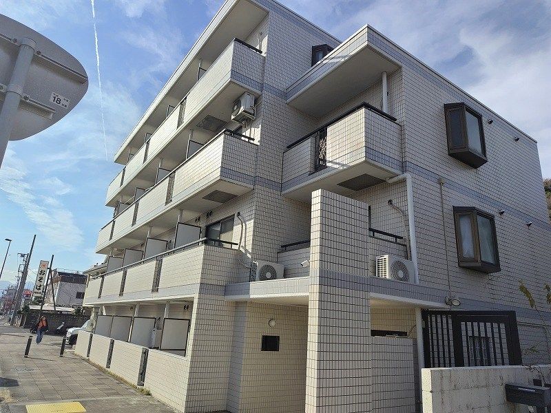 クラージュ湘南の外観画像