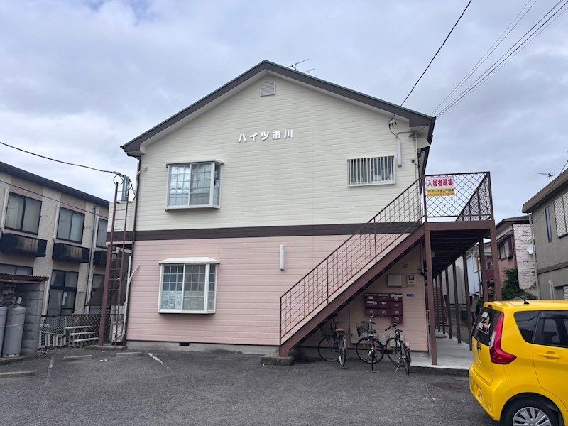 ハイツ市川の外観画像