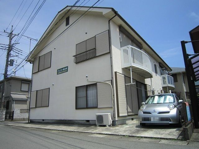 クレスト南足柄の外観画像