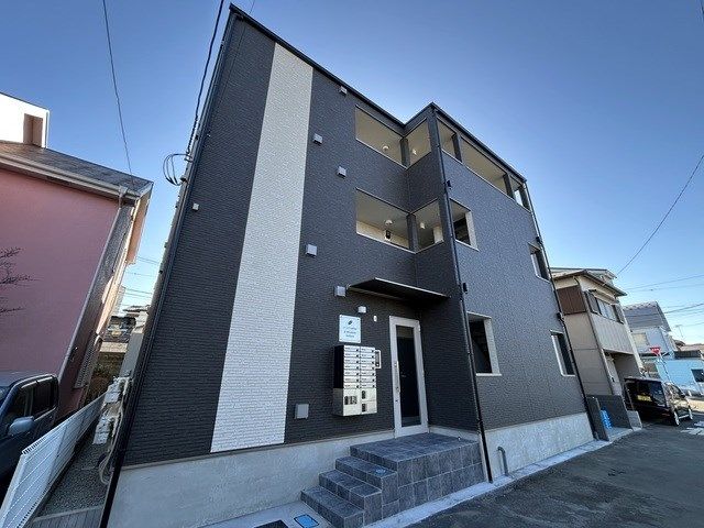 ジーメゾン伊勢原の外観画像