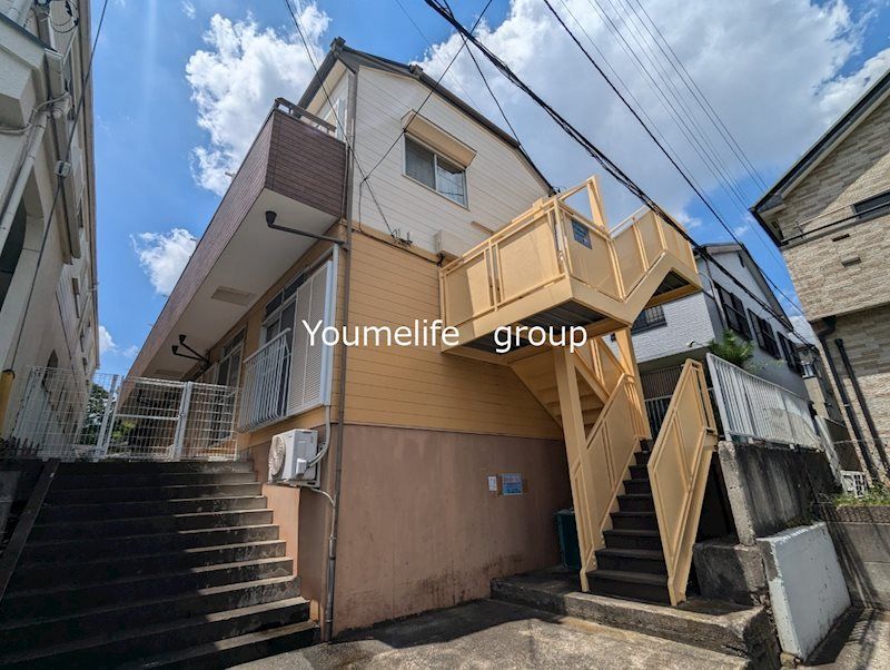 ファーストハイツ小園の外観画像