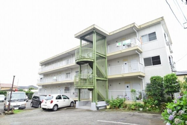 初瀬川ハイツの外観画像