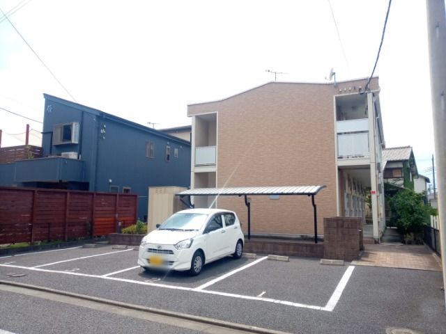 レオパレスグルーテンCの外観画像
