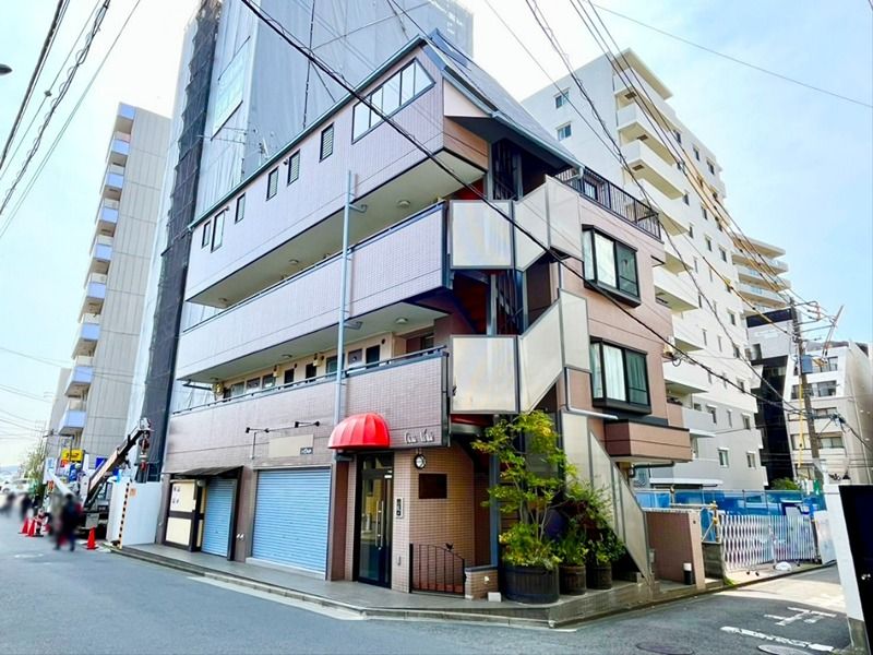 カサベルデの外観画像
