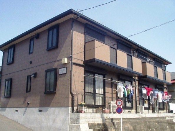 ラークヒルズIIの外観画像