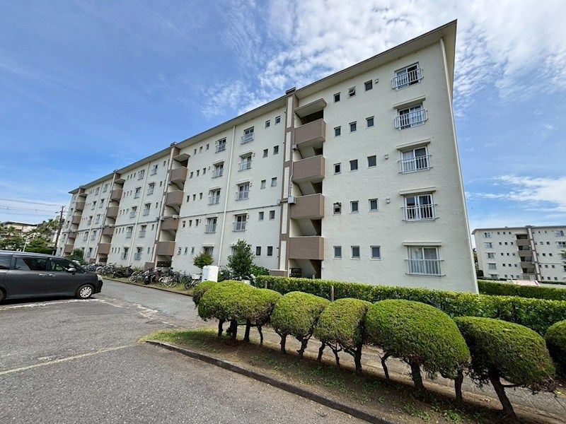 辻堂団地 3街区の外観画像