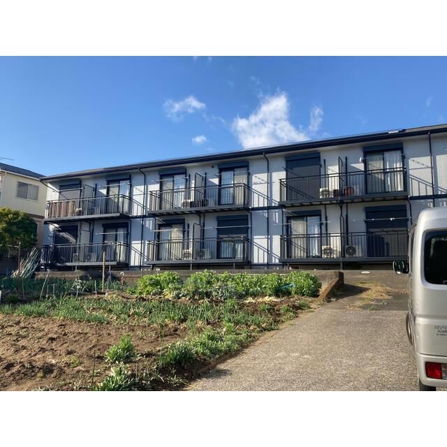 第10山仁ハイツの外観画像