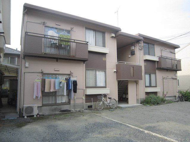 アーバン中山の外観画像