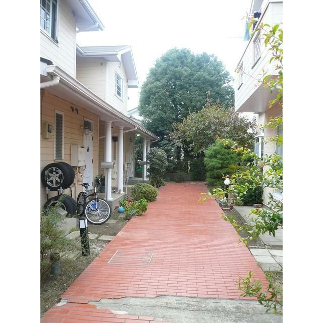 エーデルシュトラーセの外観画像