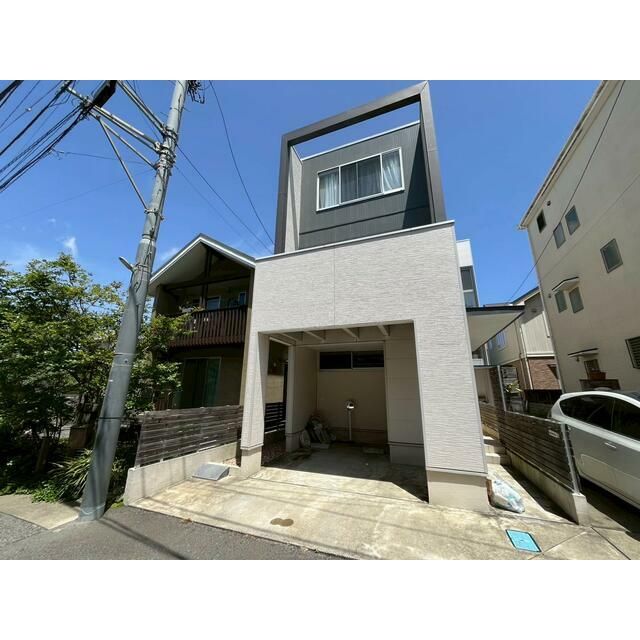 材木座5丁目海近戸建ての外観画像