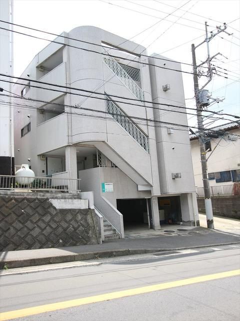 恩名第三ビルの外観画像