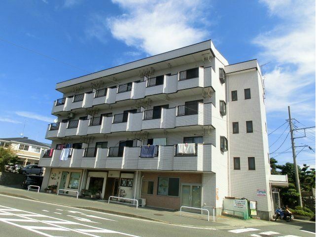 グレイシャスマンションの外観画像
